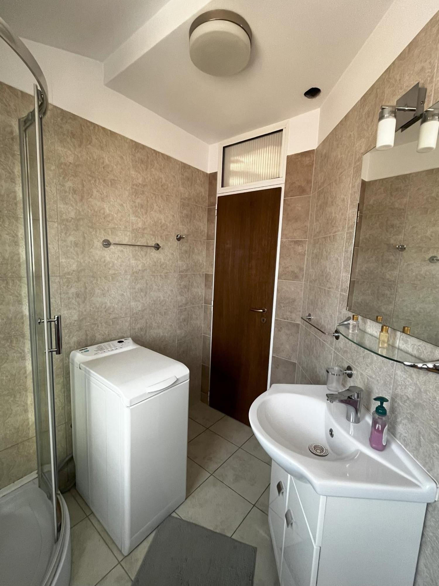 Apartament Modern Brasov Exterior photo